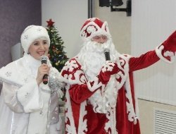 В Ижевске 27 декабря стартовало голосование за лучшие работы в детском конкурсе «А у нас Новый год!»