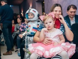 Местный бизнес поддерживает конкурс детского творчества «А у нас Новый год!» в Ижевске
