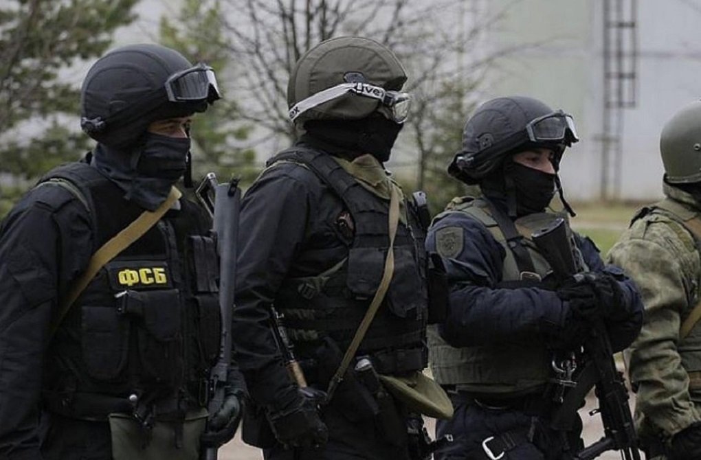 Житель Екатеринбурга едва не устроил теракт в здании военкомата