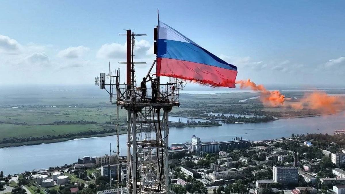 Субботник у мемориала павшим воинам в Сарапуле и признание независимости Запорожской и Херсонской областей: новости к этому часу