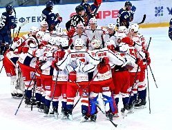 Хоккеисты «Ижстали» на выезде одолели «Олимпию» со счётом 2:4