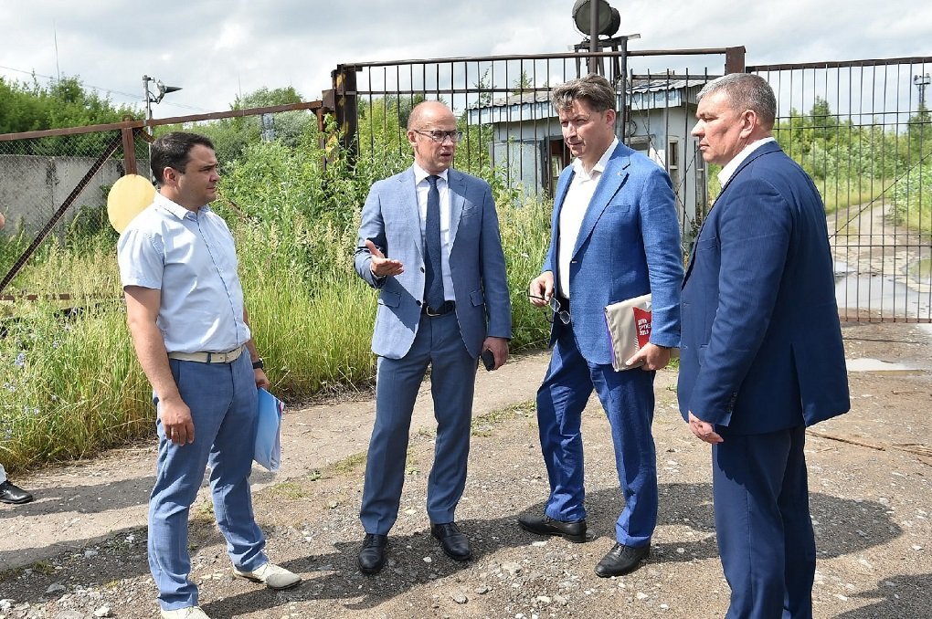 Глава Удмуртии поручил обсудить ремонт улицы Голублева в Ижевске с предпринимателями