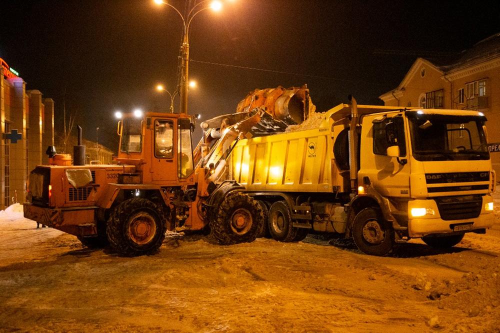 Председатель правительства Удмуртии отчитал глав городов за некачественную уборку снега
