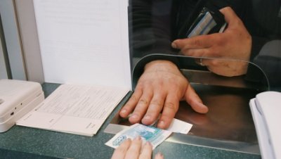 Шувалов: у банков РФ достаточно ликвидности для расчетных операций
