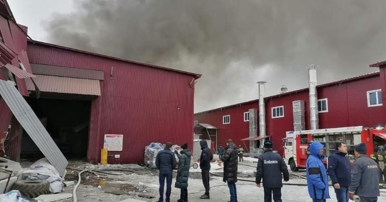 Взрыв разрушил часть конструкций завода в Подмосковье