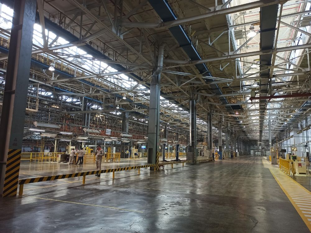 На Ижевском автозаводе с 1 декабря отменяют сокращенную рабочую неделю