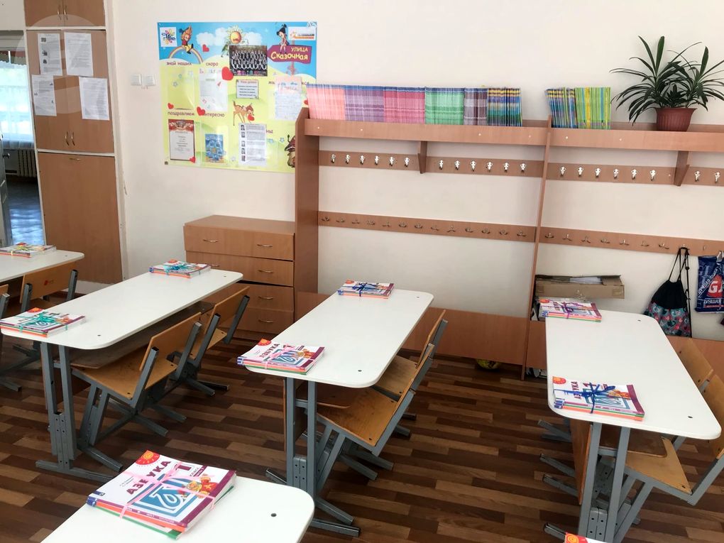 Жителям Удмуртии рассказали о нюансах онлайн-записи в первый класс через Госуслуги