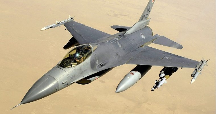 Группа сенаторов США потребовала отправить на Украину истребители F-16