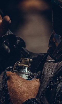 Протестующие пытались взять штурмом дом экс-президента Украины Петра Порошенко