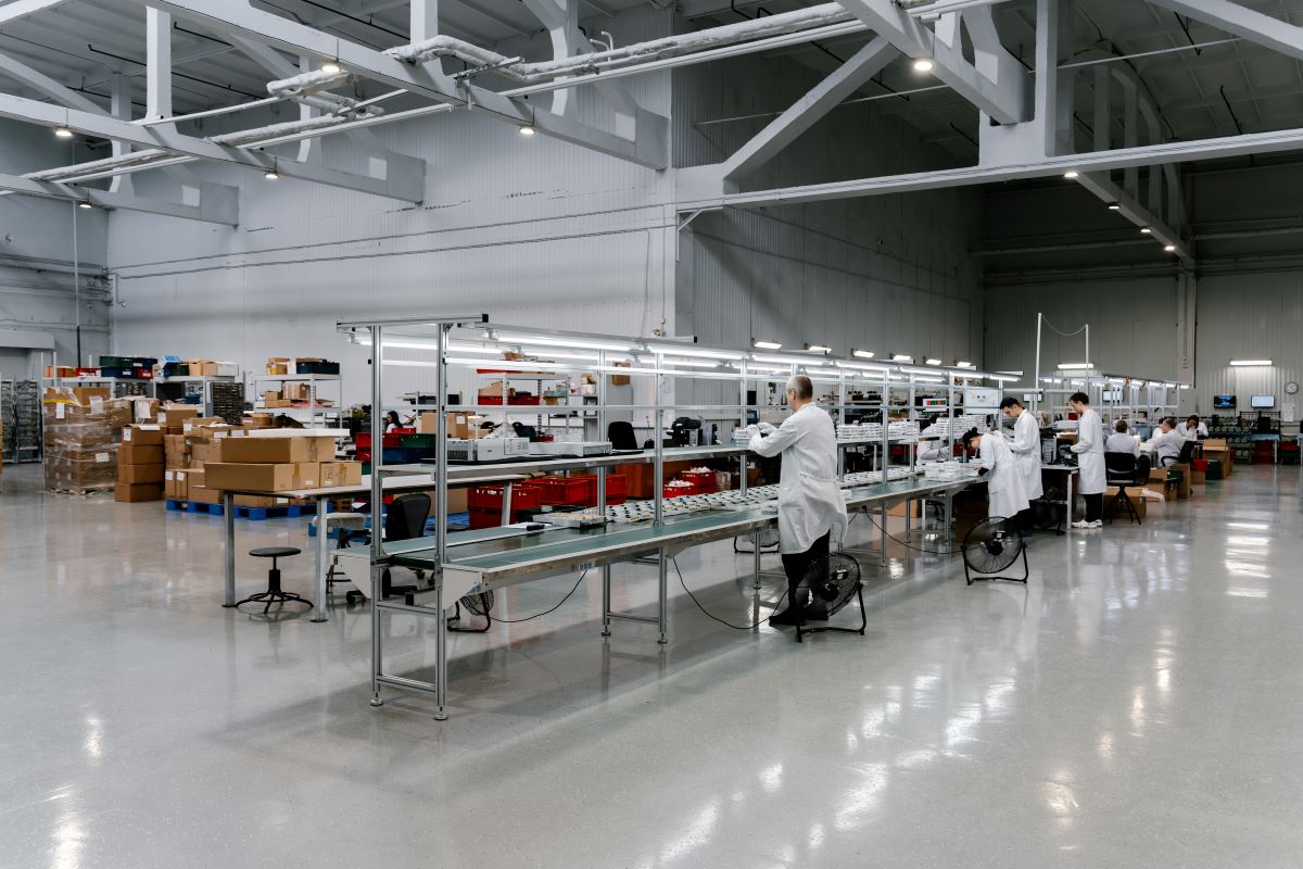 «Ростелеком» запустил массовое производство роутеров Wi-Fi 6