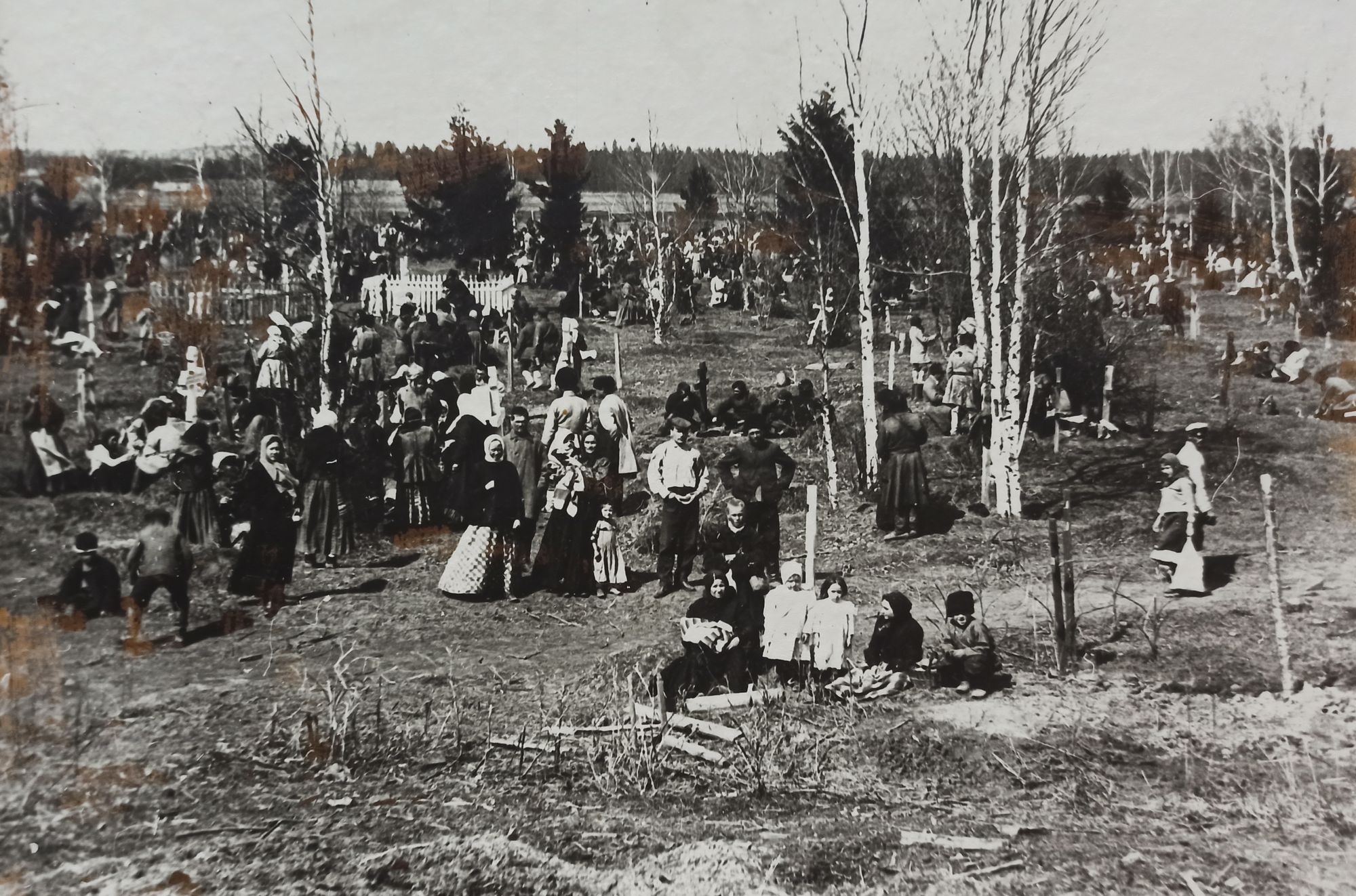 Мы спросили за Вас: правда ли, что на Татарбазере в Ижевске когда-то было старое кладбище?