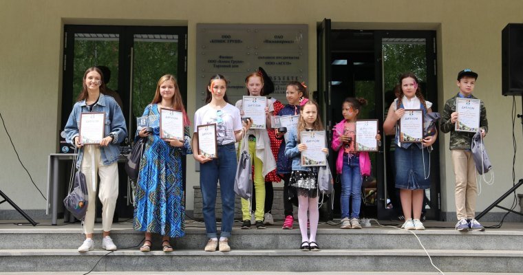 Добрая традиция: праздник ко Дню защиты детей прошел в компании «КОМОС ГРУПП» в Ижевске