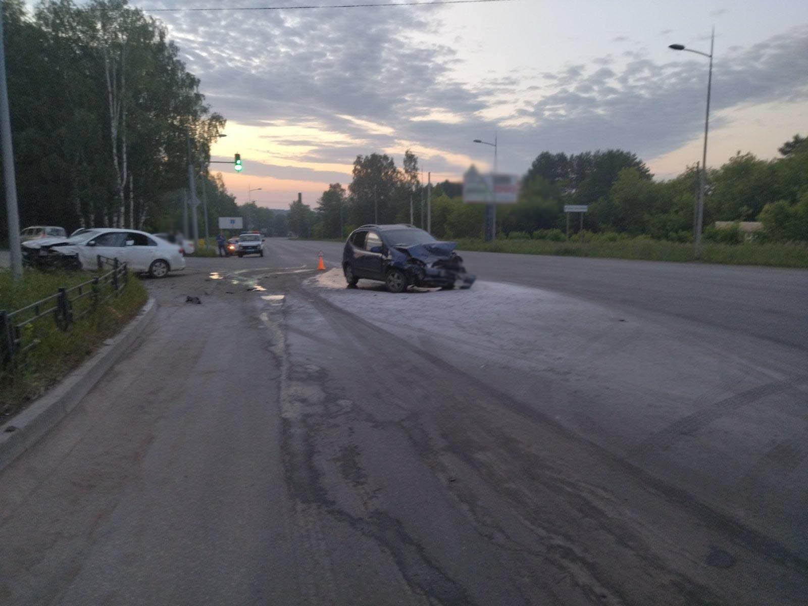 

Неопытный водитель в Ижевске устроила аварию с пятью пострадавшими

