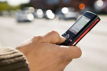 В Удмуртии надзиратель продал заключенному право пользоваться телефоном
