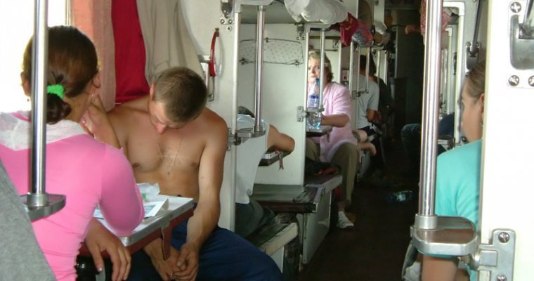 270 жителей Удмуртии заплатили штрафы за распитие спиртного в поездах