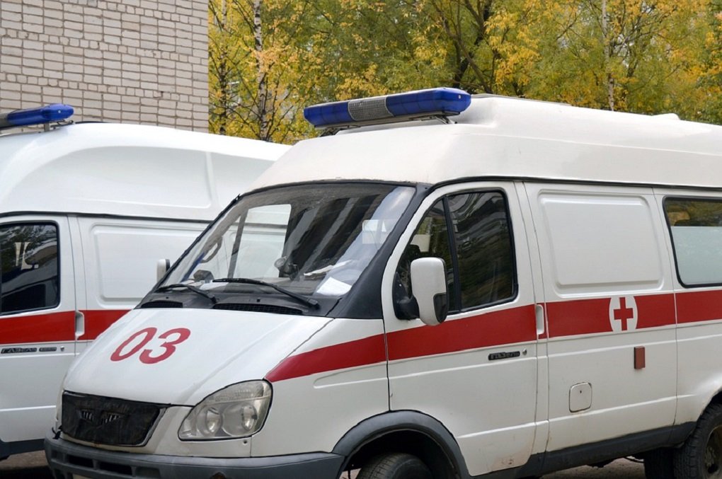 Режиссера Никиту Михалкова увезли в больницу