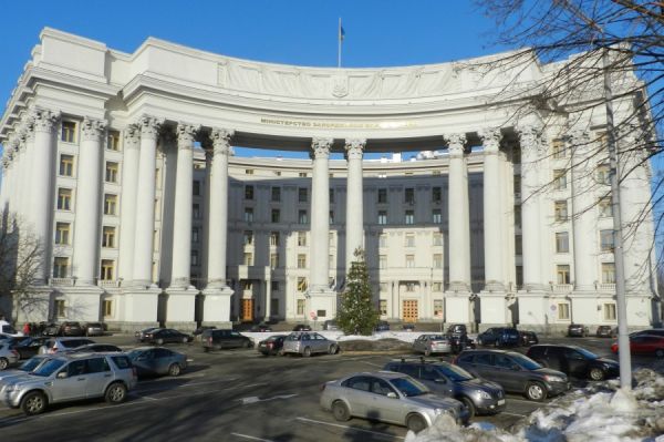 МИД Украины не ведет переговоров по размещению американской ПРО
