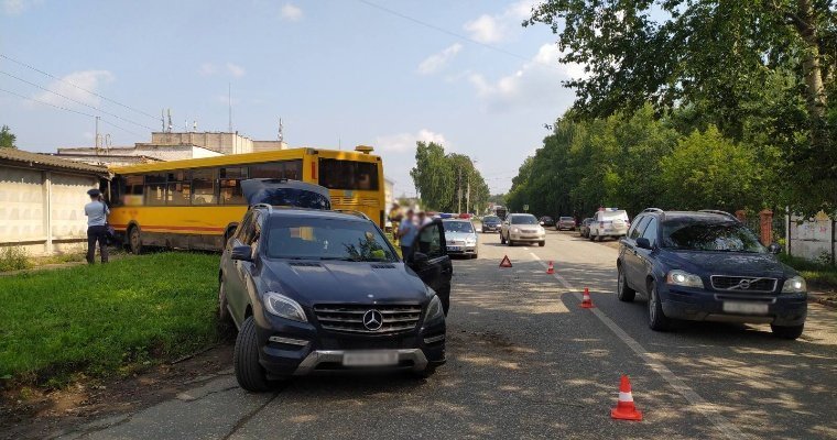 В Ижевске водителя ИПОПАТа осудили за угон автобуса