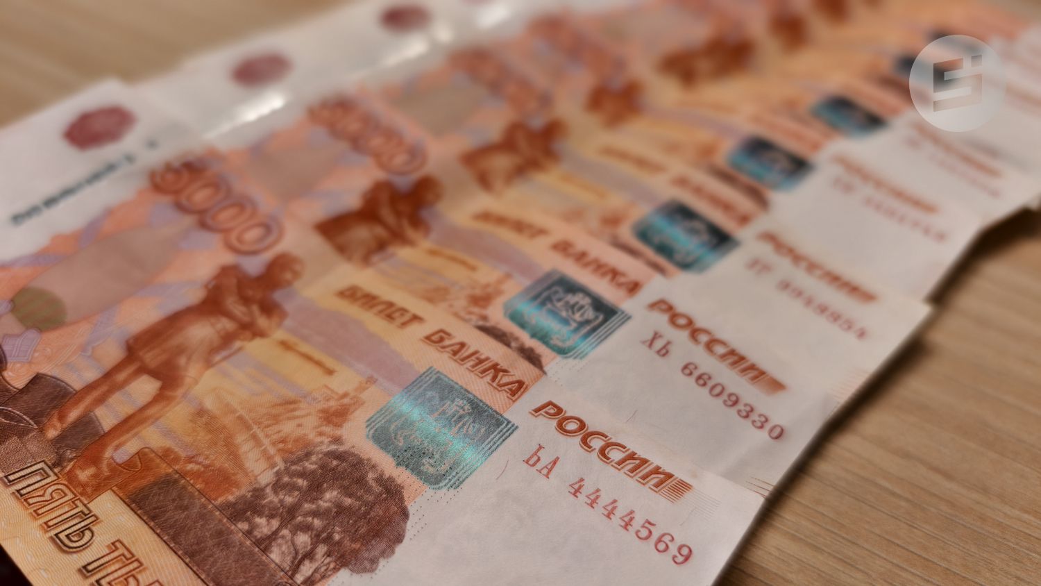 Картина дня: выигравший миллионы в лотерею житель Удмуртии и оправдание фигурантки дела о загрязнении реки Ува