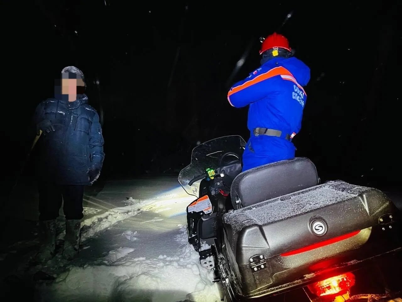 В Сарапульском районе нашли мужчину, который потерялся при расчистке территории от снега