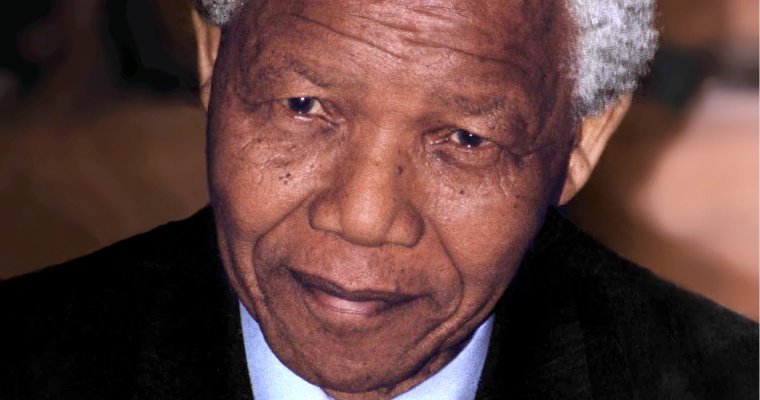 Воспоминаниями о Нельсоне Манделе поделилась с RT его внучка