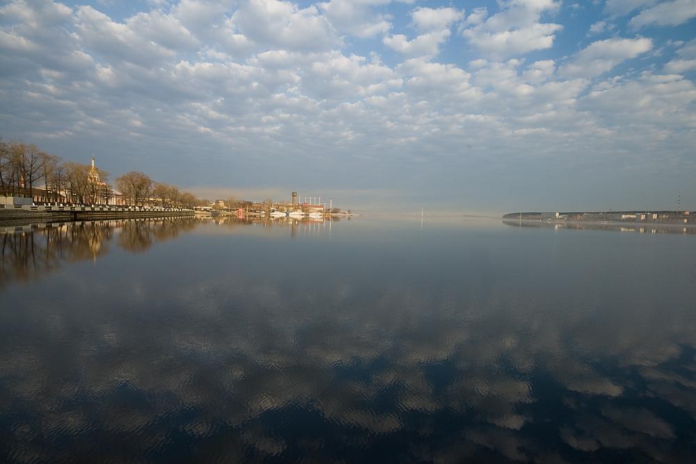 Водохранилища удмуртии. Ижевский пруд. ИЖ пруд. Ижевск водохранилище. Ижевский пруд самый большой.