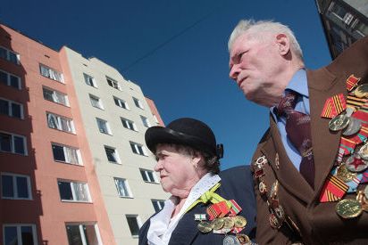Более 600 самарских ветеранов получили новые квартиры