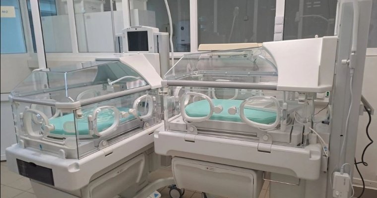 Перинатальный центр 1 РКБ Ижевска пополнился новыми инкубаторами-трансформерами для новорождённых