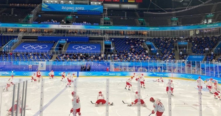 Российские хоккеисты победили команду Дании на олимпийском турнире в Пекине