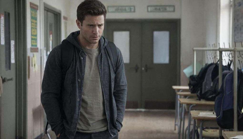 Неадекватный мужчина проник в одну из школ Ижевска