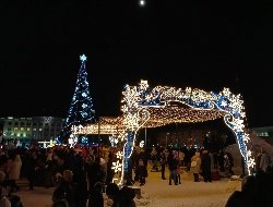 В новогоднюю ночь Центральную площадь Ижевска посетили 3 тысячи гостей
