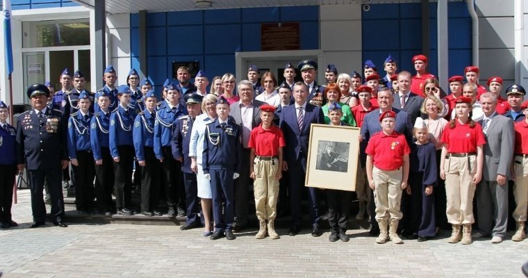 Школе юных лётчиков в Ижевске присвоили имя Героя Советского Союза Александра Деветьярова