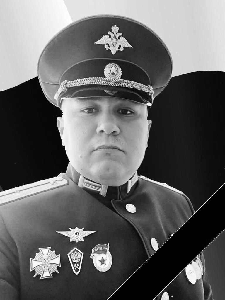 В Кизнере простились с погибшим на СВО танкистом Евгением Дмитриевым