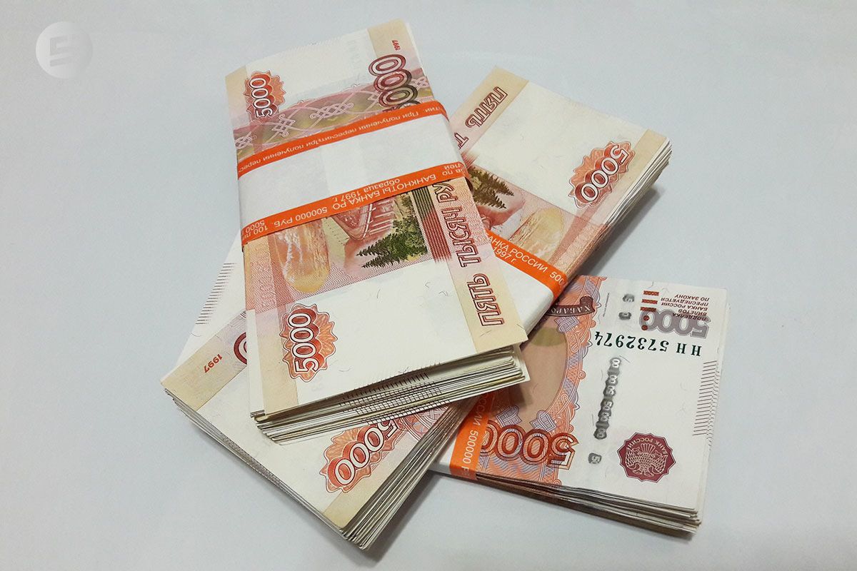 Удмуртия привлекла кредиты на 10,7 млрд рублей