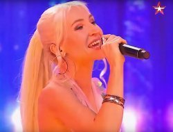 Александра Муканова из Удмуртии вышла в финал вокального конкурса «Новая звезда»