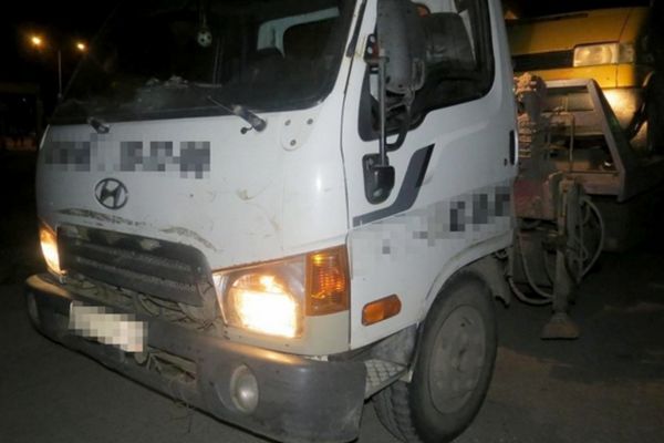 Семилетний пассажир велосипеда погиб под колесами эвакуатора в Кировской области