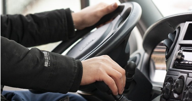 Жителя Ижевска осудили за продажу поддельных водительских удостоверений 