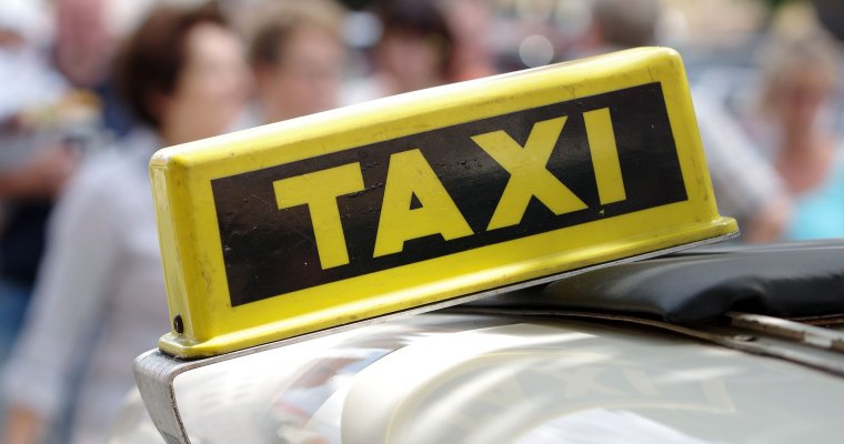 Водителей такси проверят в Ижевске