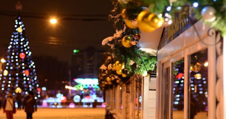 Жители Ижевска выберут лучшее новогоднее оформление города