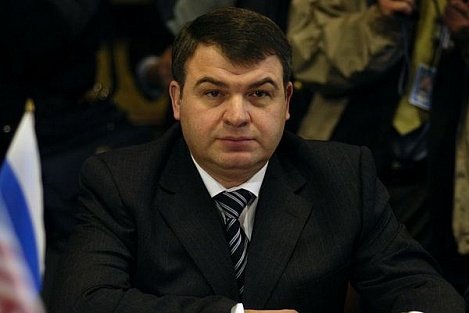 Экс-министр обороны России Сердюков стал кандидатом в совет директоров ОАК