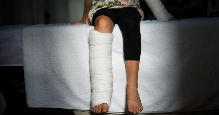 Администрация детского сада в Ижевске выплатит 250 тысяч семье сломавшего ногу воспитанника