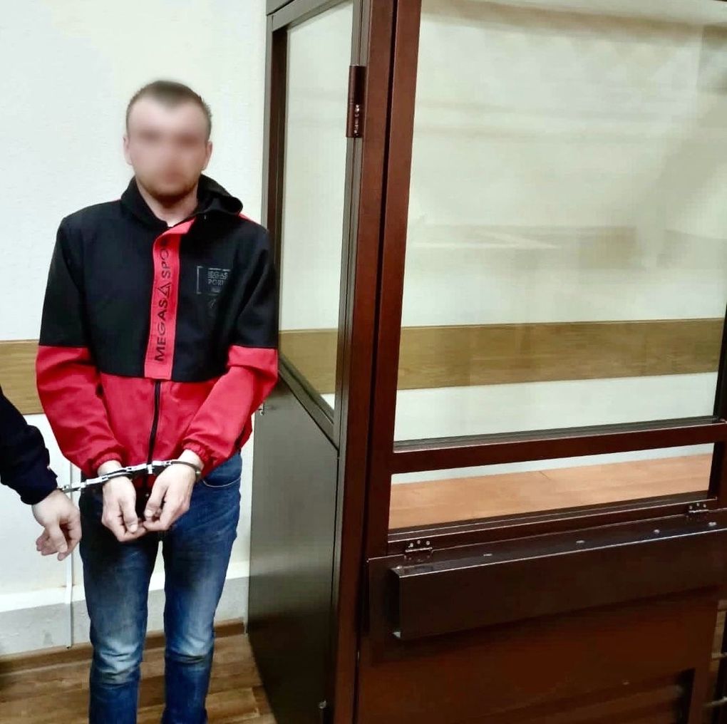 В посёлке Игра арестовали обвиняемого по делу о гибели двух детей на пожаре