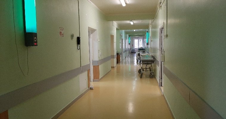 Ижевскую ГКБ №6 обязали выплатить компенсацию травмированному врачу