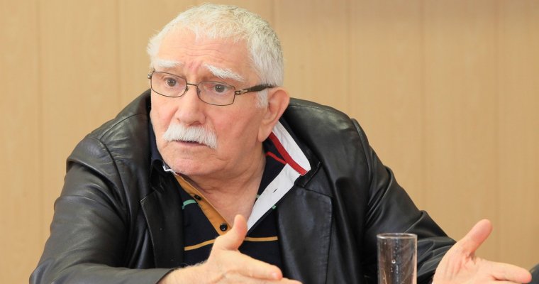 Армен Джигарханян пятый раз с начала года попал в больницу