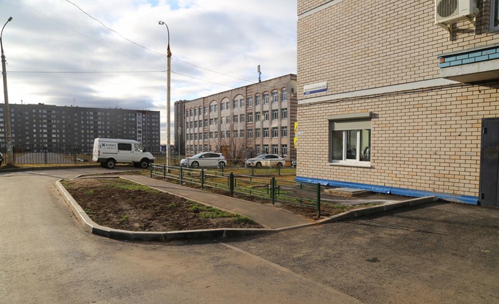 

28 дворов преобразились в Ижевске благодаря нацпроекту


