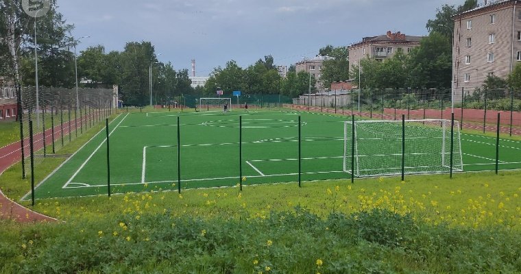 Жители Ижевска смогут заниматься спортом на школьных стадионах