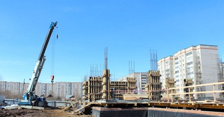 Строительство детского сада возобновили в Ижевске на улице Баранова
