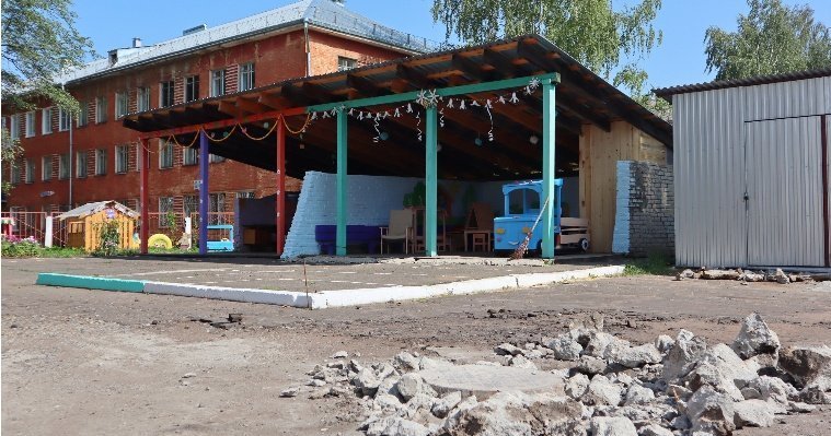 Детские сады Глазова закроют на время благоустройства территории