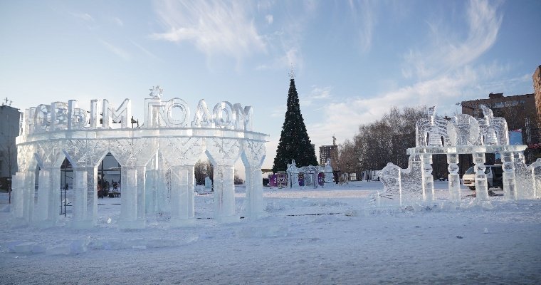 Ледовый городок на Центральной площади Ижевска может разрушиться из-за теплой погоды