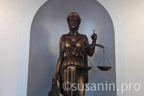 Убивший пассажирку таксист из Сарапула получил почти 10 лет колонии строго режима